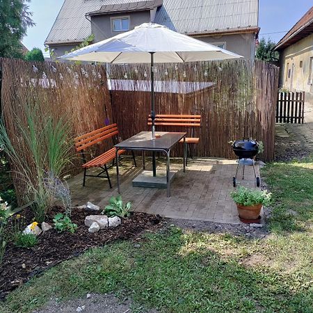 Dum U Krize Vila Broumov Exterior foto